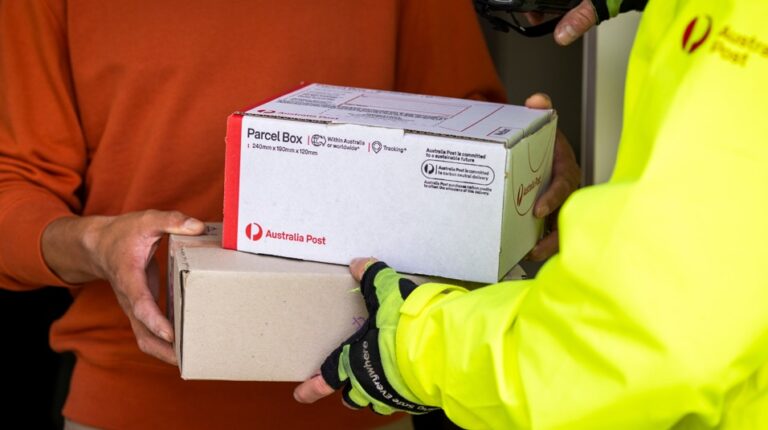 Australia Post доставила почти 111 млн посылок в праздничный пик сезона
