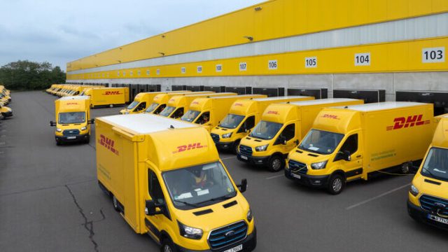 DHL до конца года получит 2 400 электрических фургонов Ford Pro