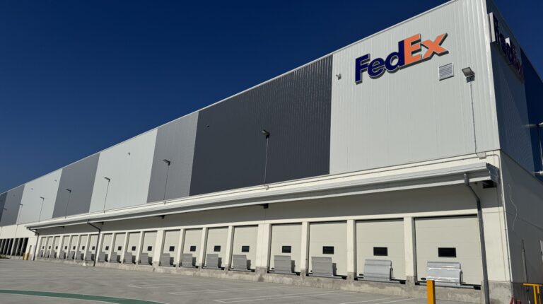 FedEx открыла современный логистический объект в Бильбао