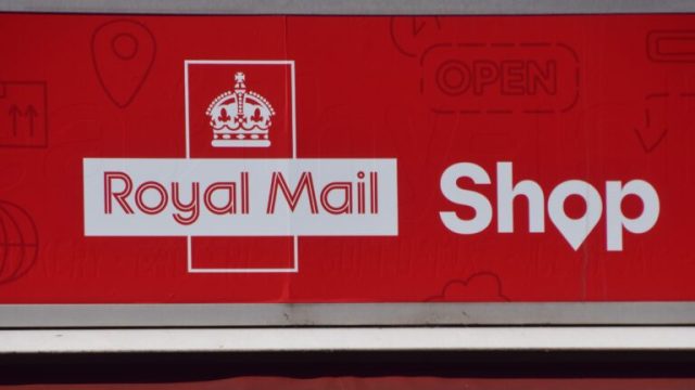 IDS приобрела 49% Collect+ для расширения сети пунктов выдачи Royal Mail