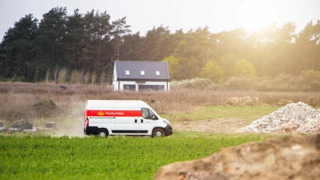 Poczta Polska объявила тендер на закупку 5 500 мобильных терминалов