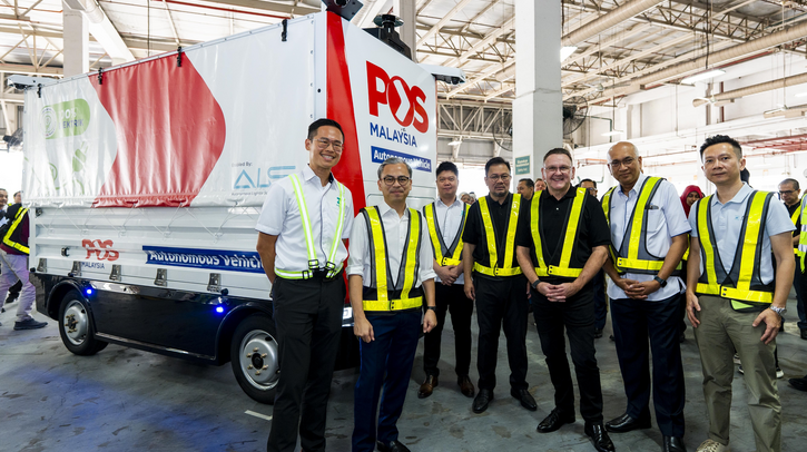 Pos Malaysia запустила первый в стране автономный автомобиль для доставки