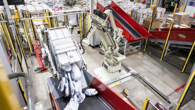 Royal Mail автоматизировала 90% операций с посылками