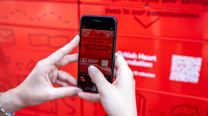 Royal Mail использует постаматы для популяризации обучения СЛР