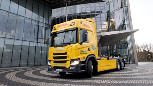 Scania и DHL протестируют электрический грузовик с топливным генератором