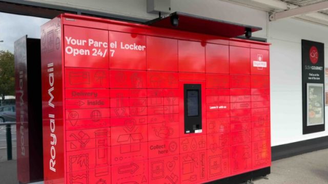 UK Postbox расширила возможности пересылки благодаря интеграции с постаматами Royal Mail