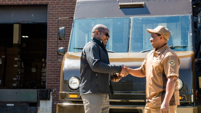 UPS инвестирует $50 млн в логистику для автомобильной и промышленной отраслей