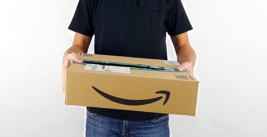 Amazon Logistics признана лучшей компанией по доставке посылок в Великобритании по итогам опроса MoneySavingExpert