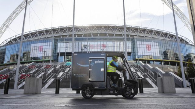 Amazon расширяет доставку на грузовых электровелосипедах в Лондоне и Манчестере