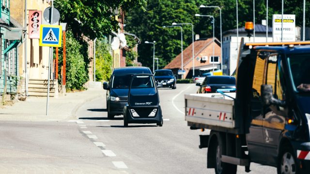 Cleveron провела экзамены по вождению на полуавтономном автомобиле для доставки на последней миле