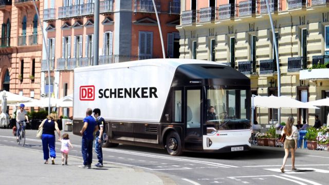 DB Schenker предварительно заказывает почти 1 500 электромобилей для грузоперевозок