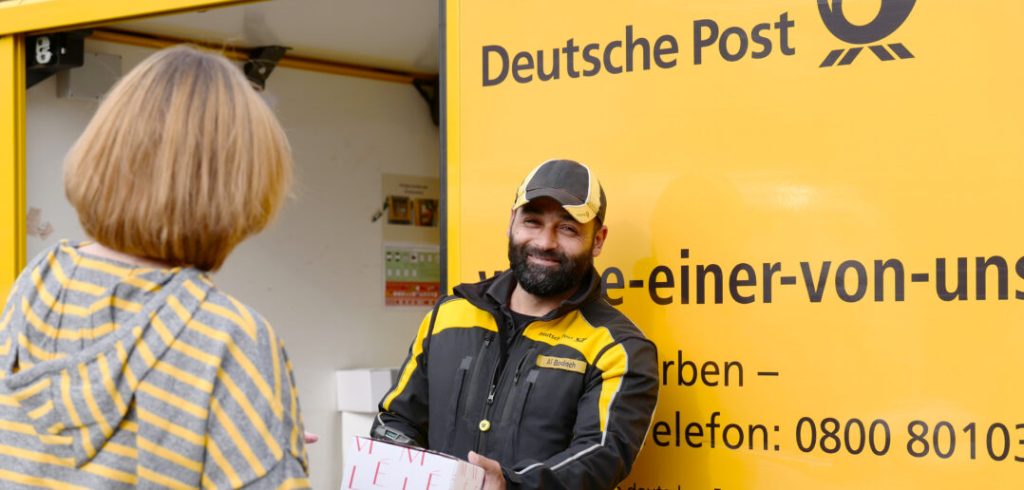 Deutsche Post DHL запустила бесплатное бронирование забора посылок