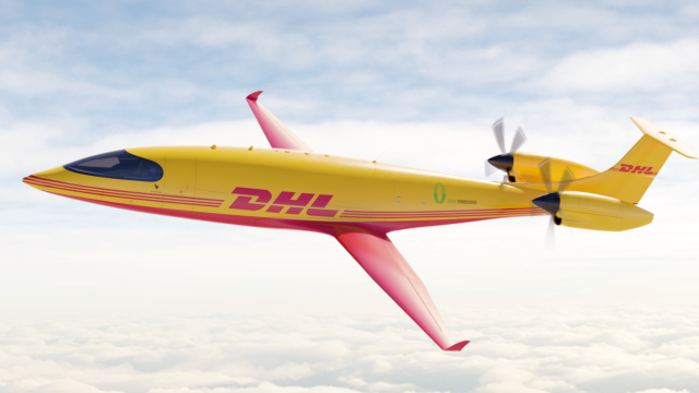 DHL Express заказала 12 электрических грузовых самолётов