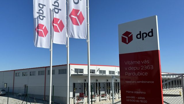 DPD CZ открыла крупнейший сортировочный центр в Чехии