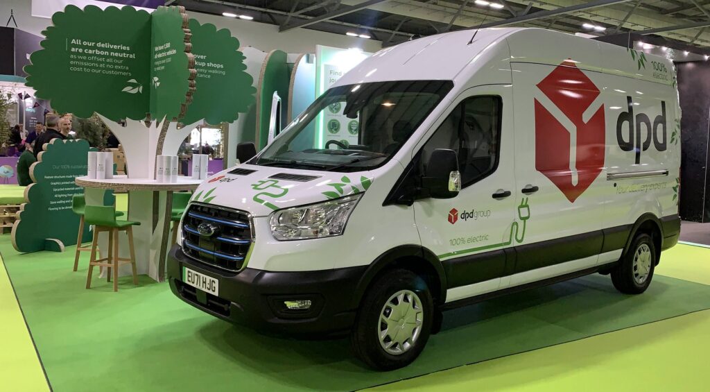 DPD пополнит автопарк в Великобритании 1 000 фургонов Ford E-Transit