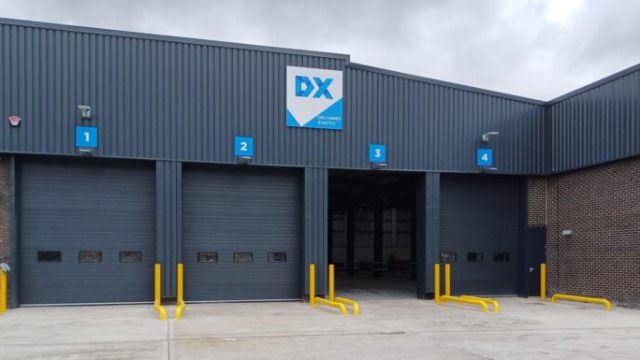 DX открыла новый хаб в Великобритании для поддержки роста посылочного бизнеса