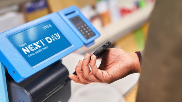 Evri запускает возможность печати в магазине для клиентов Vinted