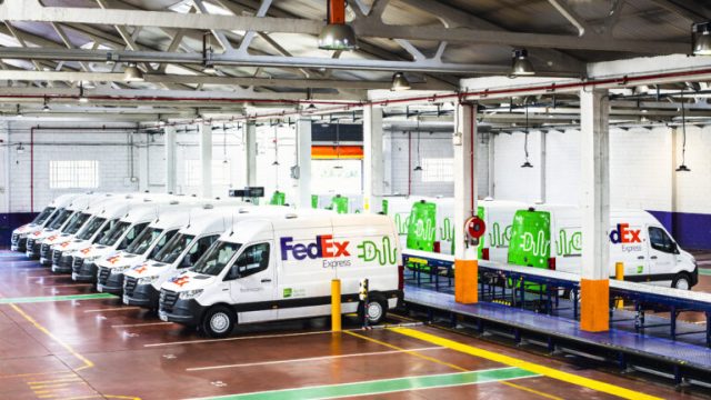 FedEx Express выводит электрические фургоны на маршруты в Испании