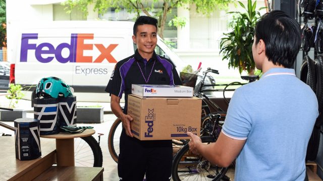 FedEx и eBay помогут компаниям из Азиатско-Тихоокеанского региона развивать электронную торговлю