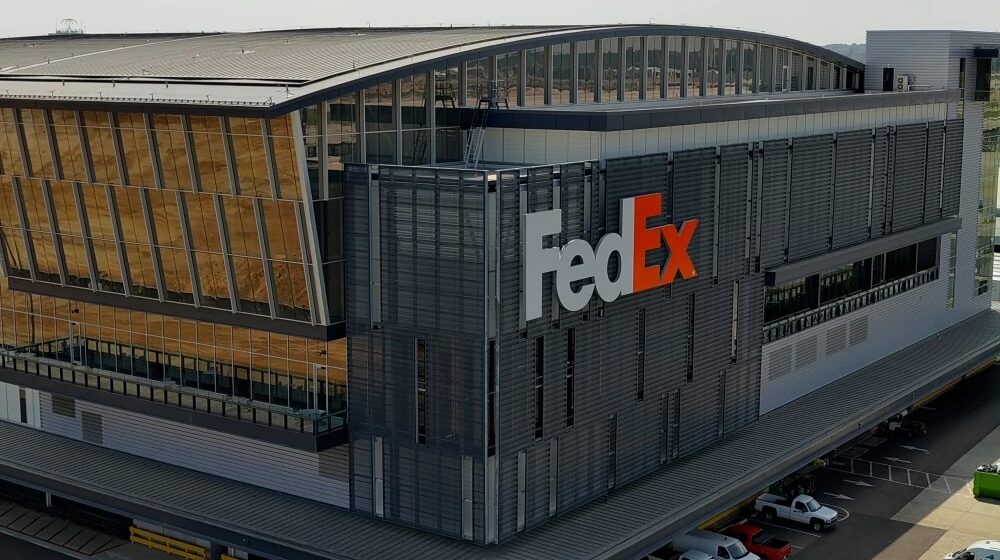 FedEx открыла автоматизированный сортировочный комплекс в мировом хабе в Мемфисе