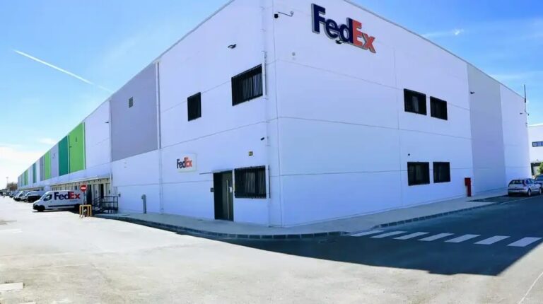 FedEx открыла современный логистический объект в Малаге