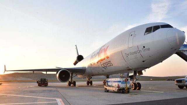 FedEx предоставила транспортные услуги на сумму $1 млн для помощи пострадавшим от землетрясений в Турции и Сирии