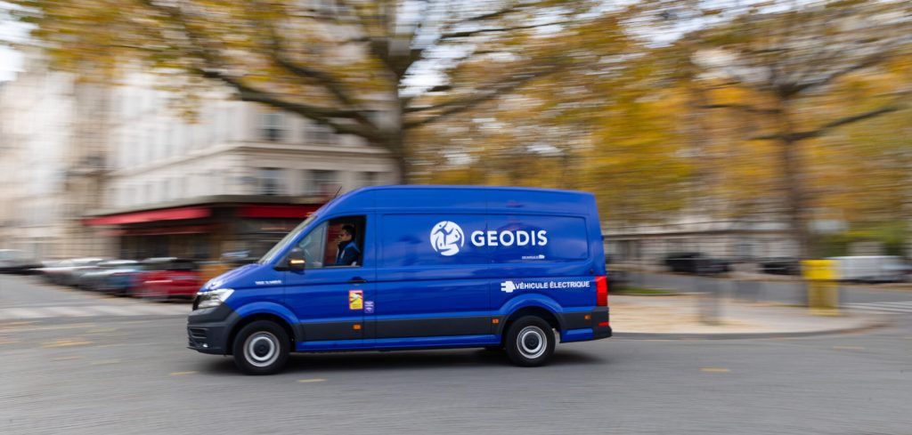 Geodis открыла в Париже распределительный центр для низкоуглеродных доставок