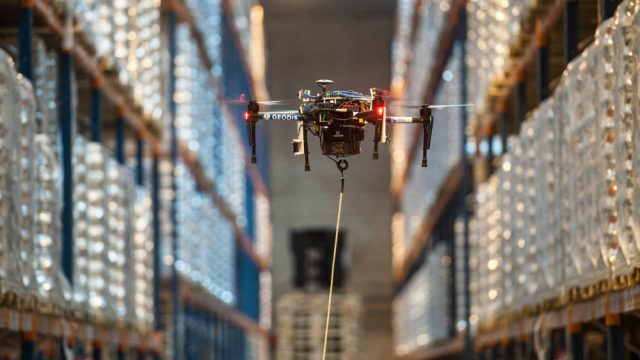Geodis представила автоматизированную систему инвентаризации склада с использованием дронов