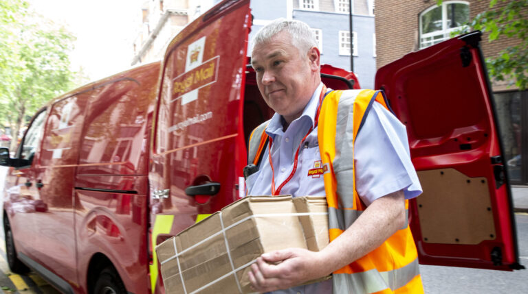 GLS Spain расширяет услуги доставки в Великобританию совместно с Royal Mail