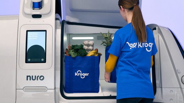 Kroger и Nuro представили автономный автомобиль третьего поколения для доставки продуктов