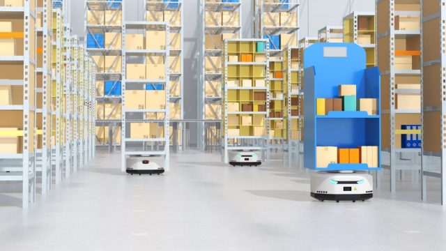 Locus Robotics установила автономных мобильных роботов на четвёртом складе Radial