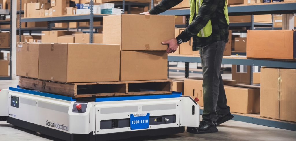 Lucas Systems и Fetch Robotics объединяют усилия для повышения эффективности складов