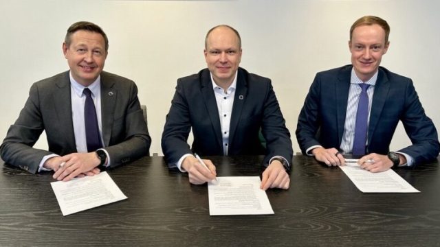 Omniva получила кредит на строительство логистического центра в Литве
