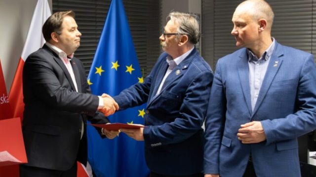 Poczta Polska достигла соглашения по трудовым спорам о заработной плате