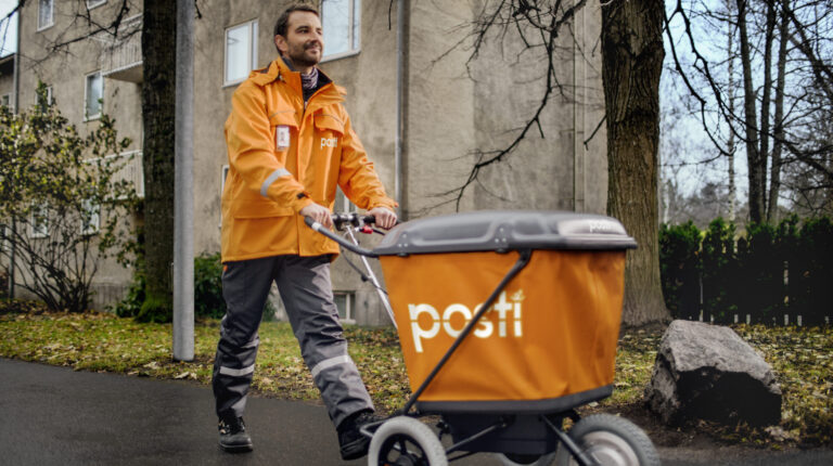 Posti запустила доставку небольших посылок до двери
