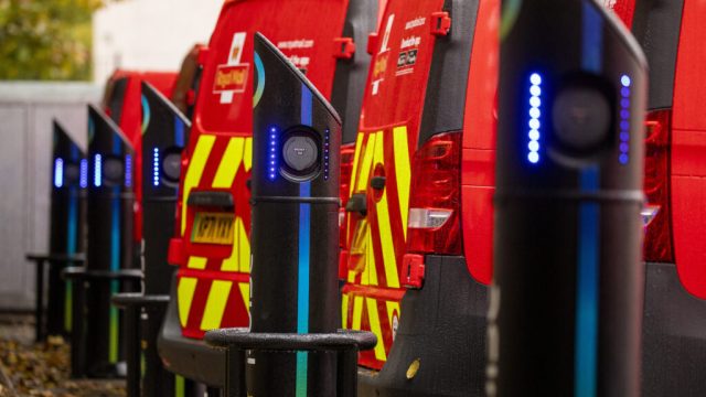 Royal Mail перевела весь автопарк отделения в Говане на электромобили накануне COP26 в Глазго