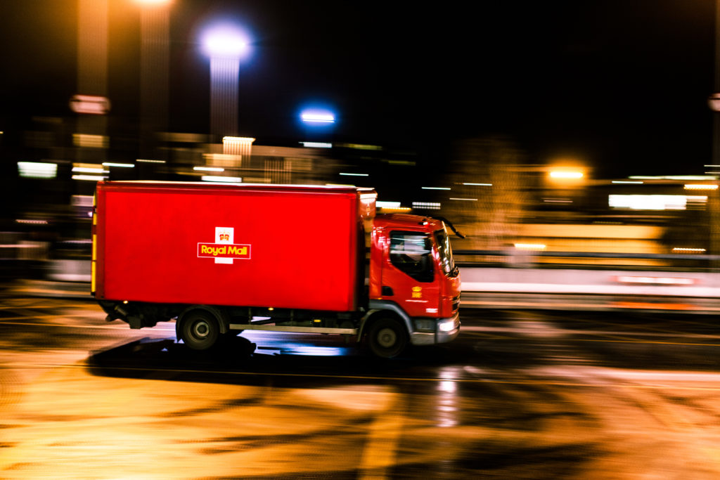 Royal Mail приобрела канадскую компанию по доставке посылок Dicom за $273 млн