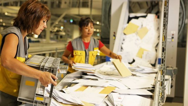 Siemens получила крупный заказ от Swiss Post
