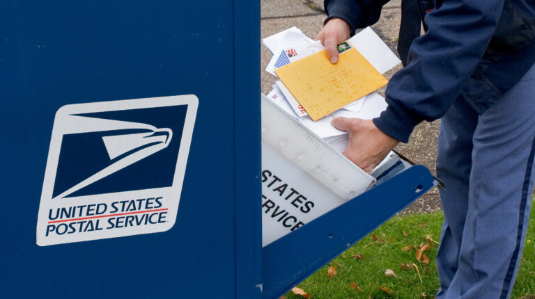 Финансовое положение USPS «продолжает ухудшаться», сообщает PRC