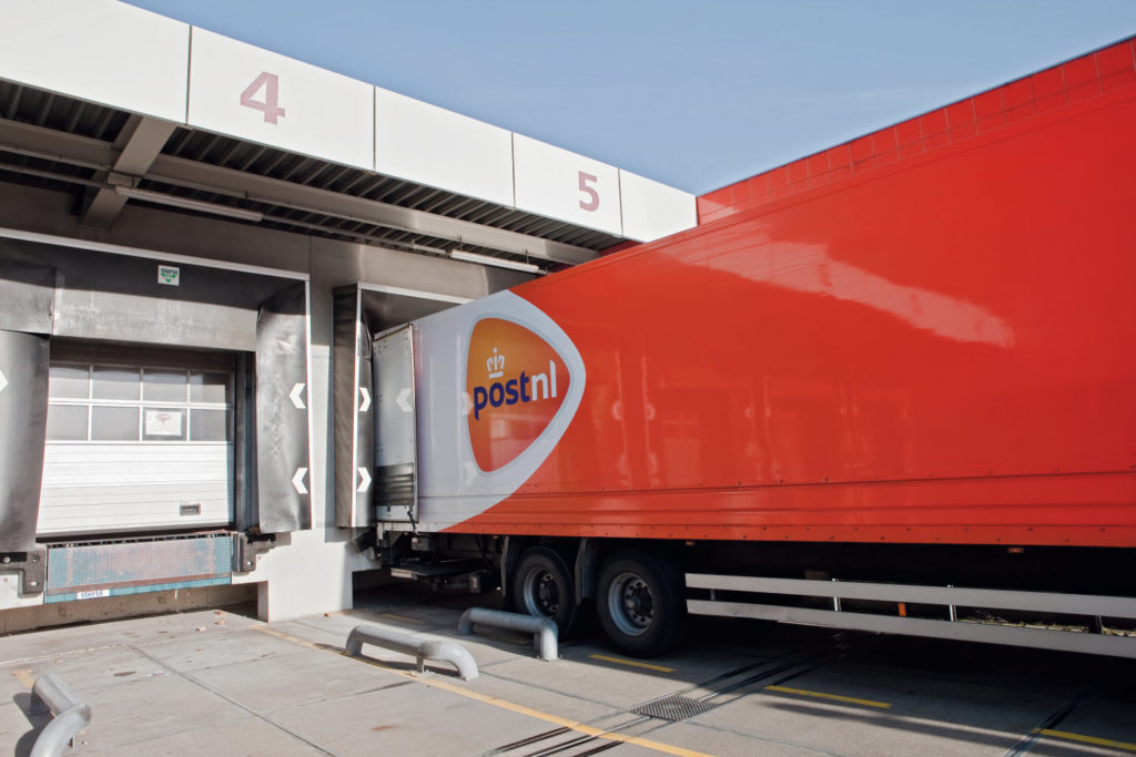 PostNL инвестирует в устойчивое будущее, закупая четыре миллиона литров биотоплива