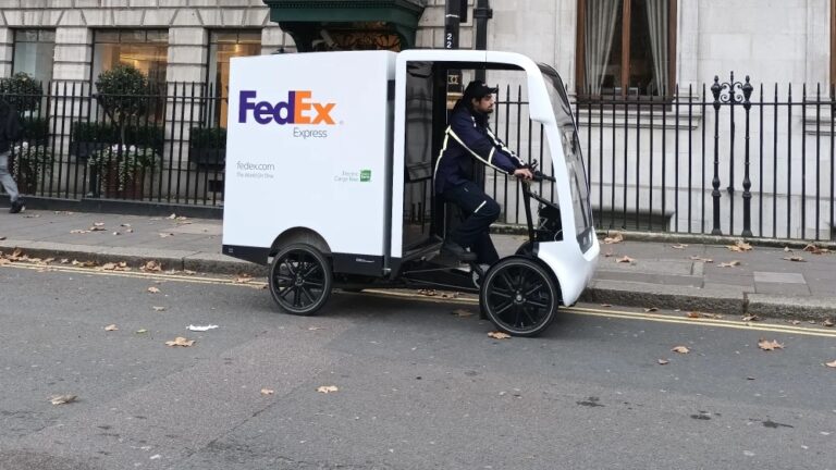 FedEx Express вывела на улицы Лондона новые грузовые электровелосипеды