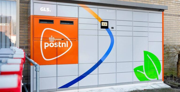 PostNL открывает сеть постаматов для GLS