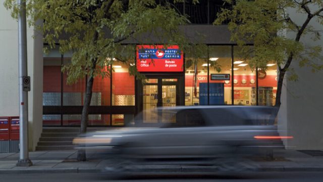 Canada Post продаст SCI Group канадской компании Metro Supply Chain