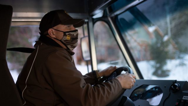 UPS провела в США день найма сезонных сотрудников