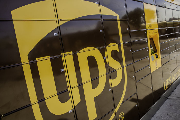 UPS расширяет сеть альтернативных пунктов доставки с помощью постаматов на Тайване