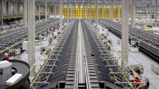 Zalando построит два фулфилмент-центра в Польше