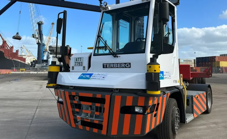 Проект P-CAL продемонстрировал работу автономной логистики в действующем порту