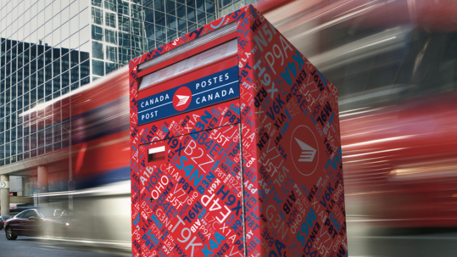 Работники Canada Post отклонили последние предложения по коллективному договору