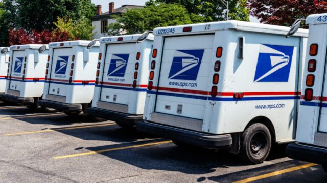 Убытки USPS за год выросли на $522 млн