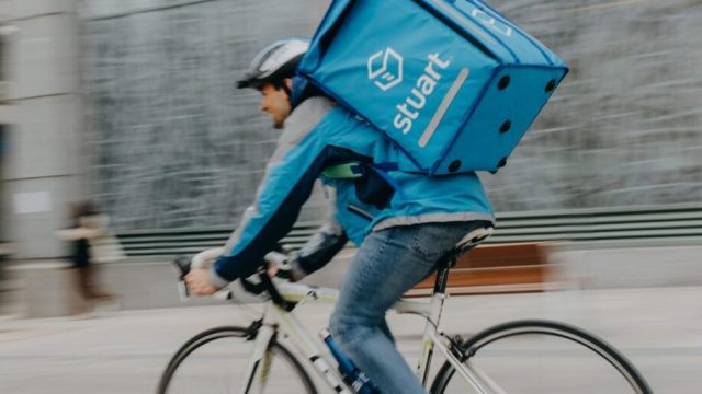 В 2023 году спрос на онлайн-доставку в Великобритании вырастет, прогнозирует Stuart UK